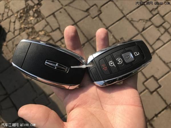 18款林肯领航员3.5TT黑外黑内长轴版评测