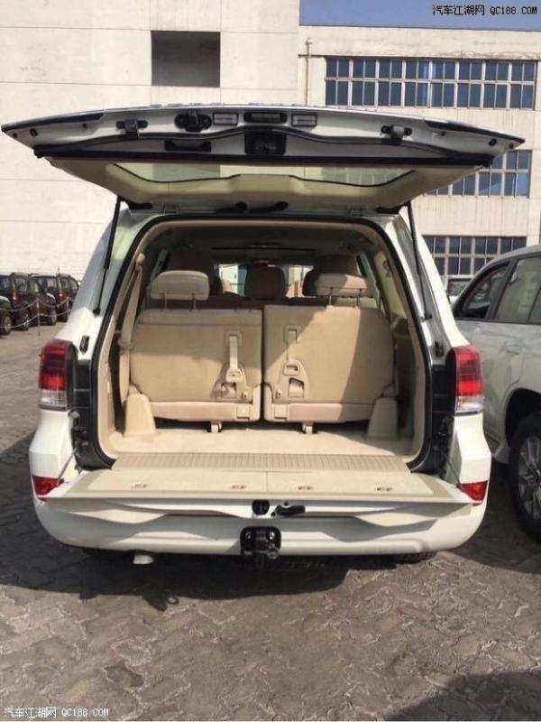 丰田中东版兰德酷路泽4000配置性能感受