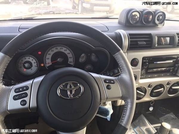 17款进口中东版丰田FJ酷路泽配置解读