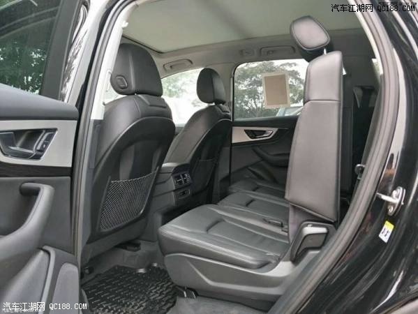 18款奥迪Q7三排七座2.0T涡轮增压版解析
