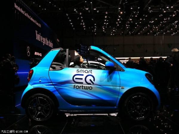 原创可爱小精灵 全新smart EQ fortwo体验