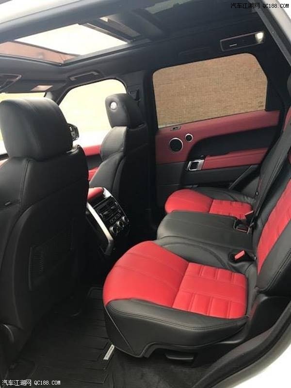 进口18款路虎揽胜运动版优雅设计体验