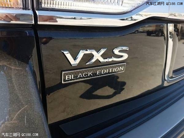 2017款进口中东版酷路泽5700顶配车实测