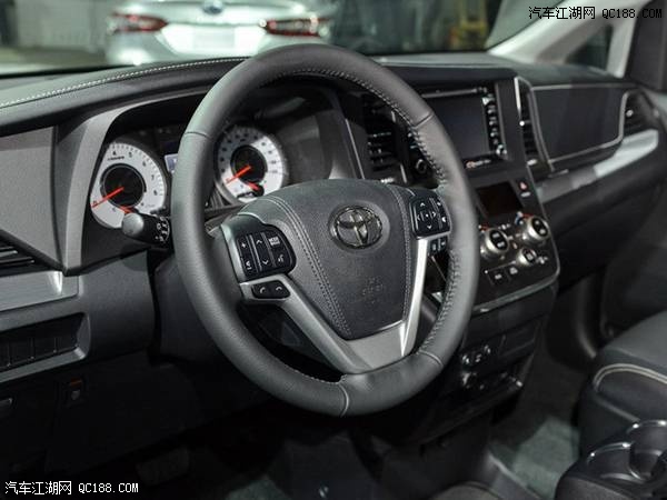 2018款丰田塞纳3.5L V6六速四驱MPV报价