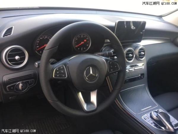 18款墨版奔驰GLC300平行进口报价解析