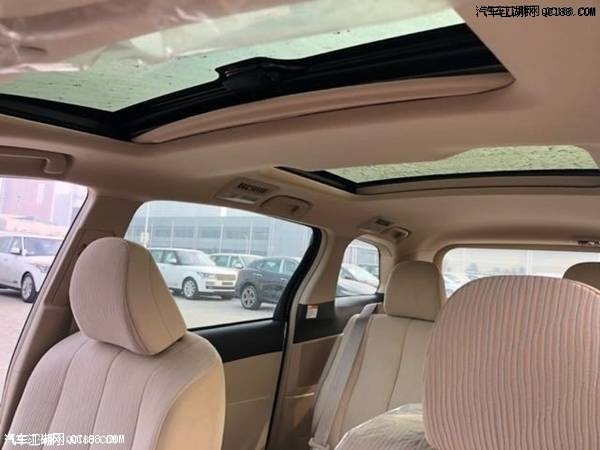 18款丰田普瑞维亚大霸王2.4L中东版解析