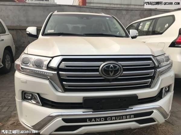 17款丰田兰德酷路泽5700配置动力详解