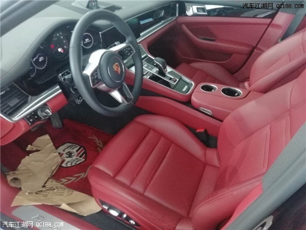 2018款保时捷帕拉梅拉美规版到店实拍