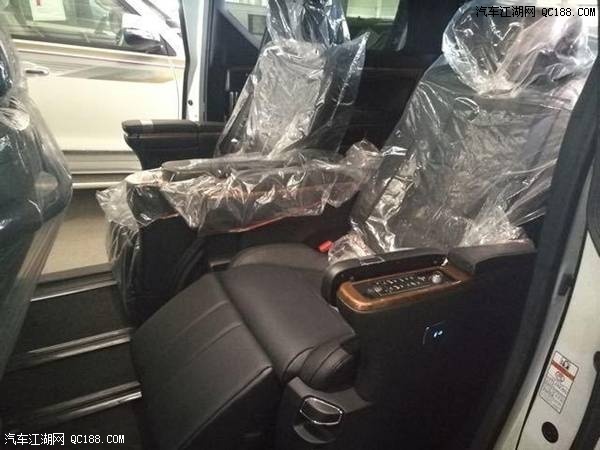 顶级商务保姆车 图解17款丰田埃尔法欧版