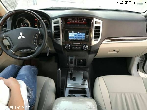 80年代梦想座驾 三菱帕杰罗中东版解读