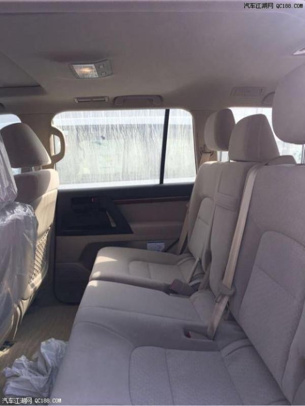 丰田中东版兰德酷路泽4000配置性能感受