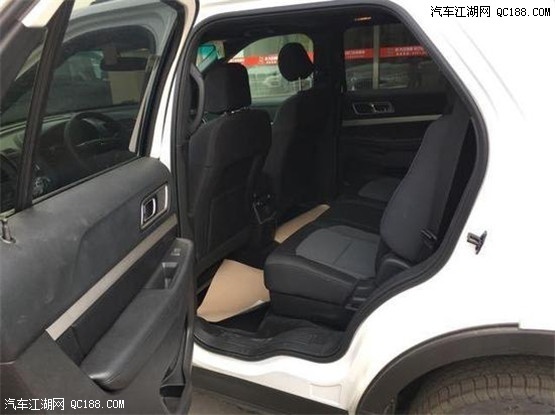 2017款福特探险者2.3T七座六速加版感受