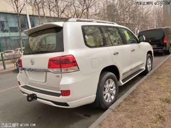 豪华舒适SUV 实拍18款丰田酷路泽4600