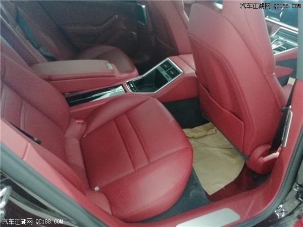 2018款保时捷帕拉梅拉美规版到店实拍