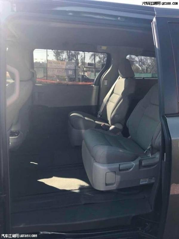 平行进口18款丰田塞纳3.5四驱性能体验