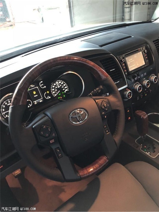 平行进口车18款丰田红杉5700报价解析