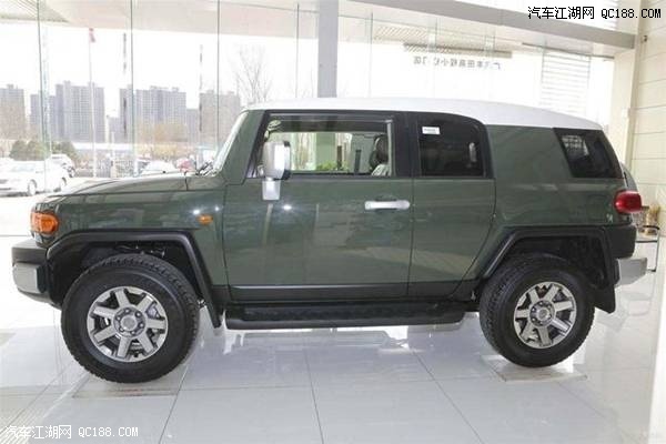 17款丰田FJ酷路泽中东版报价及图片实拍