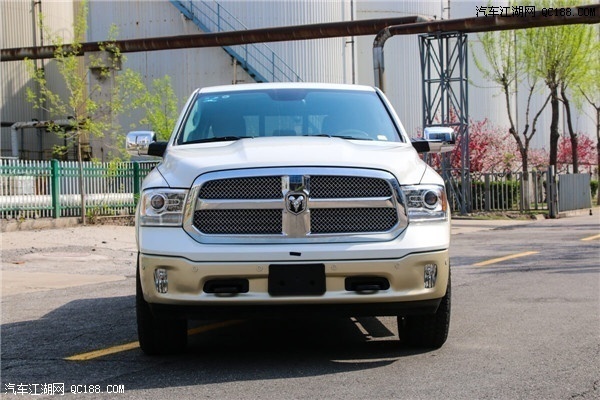 道奇公羊1500长角号进口现车配置性能