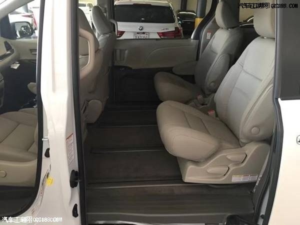 2018款丰田塞纳3.5XLE四驱商务车实测