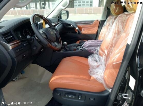 2018款雷克萨斯LX570黑外棕内中东版解析