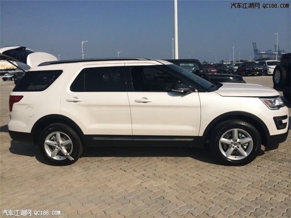 18款福特中规探险者2.3T汽油版配置解读