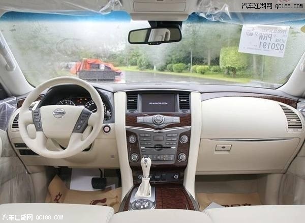 18款日产尼桑途乐Y62市区油耗实测体验