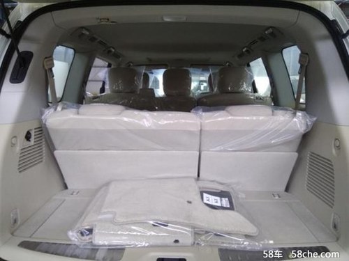 18款日产途乐4.0中东版惊喜价人气高