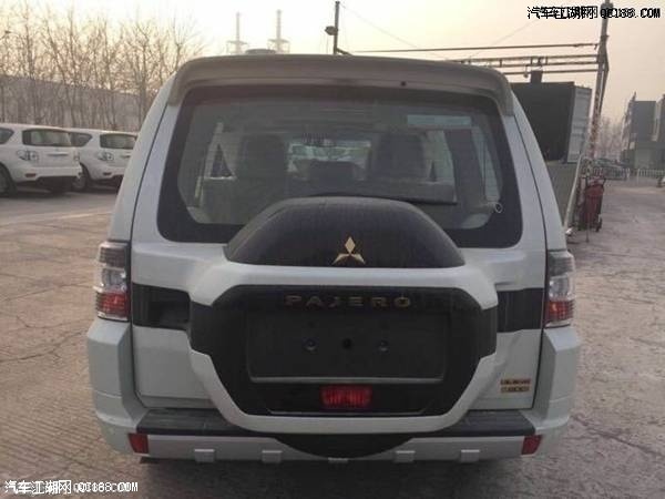 18款进口三菱帕杰罗V97最高配置现车实拍