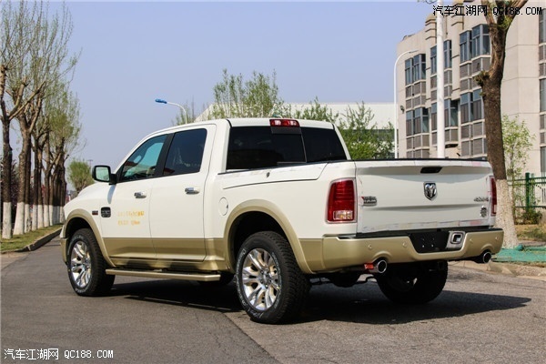 道奇公羊1500长角号进口现车配置性能