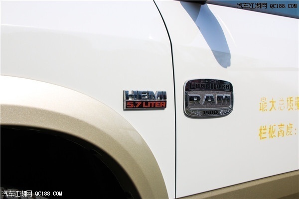 道奇公羊1500长角号进口现车配置性能