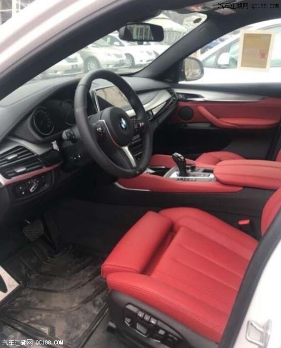 18款宝马X6 3.0T 306马力白/红加版感受