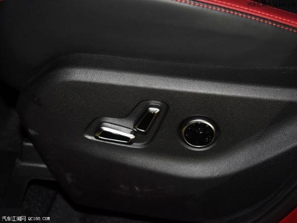 5月27日上市 北京BJ40 Plus参数配置信息