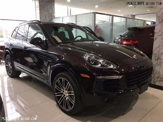 全新19款保时捷卡宴油电混合实拍感受