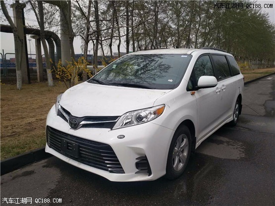 2018款丰田塞纳3.5L四驱LTD加拿大版解读