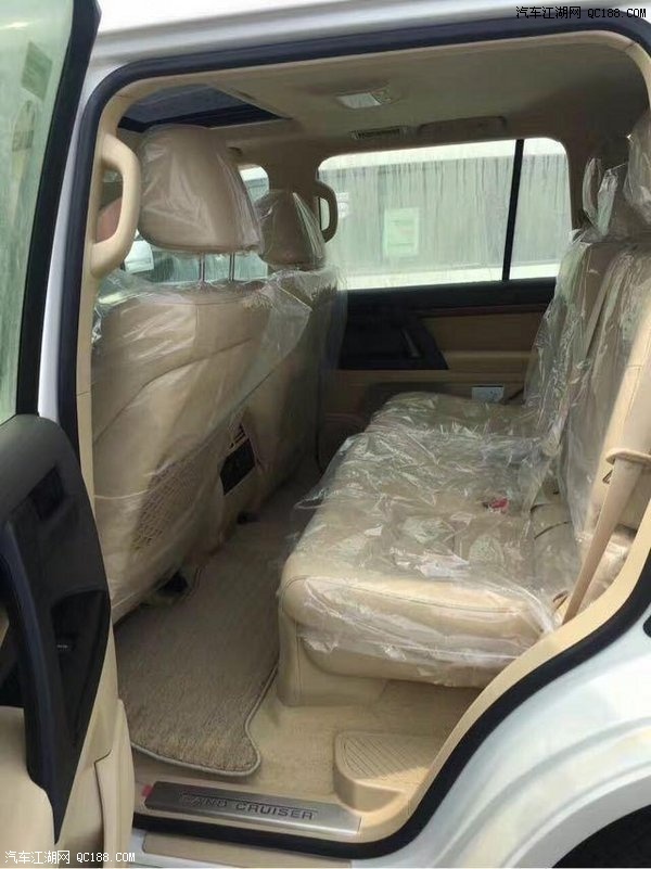 17���·��4600����V8����������ʵ��