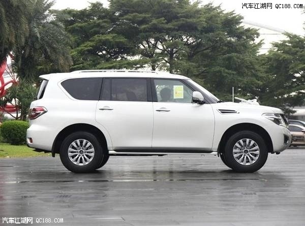 18款日产尼桑途乐Y62市区油耗实测体验