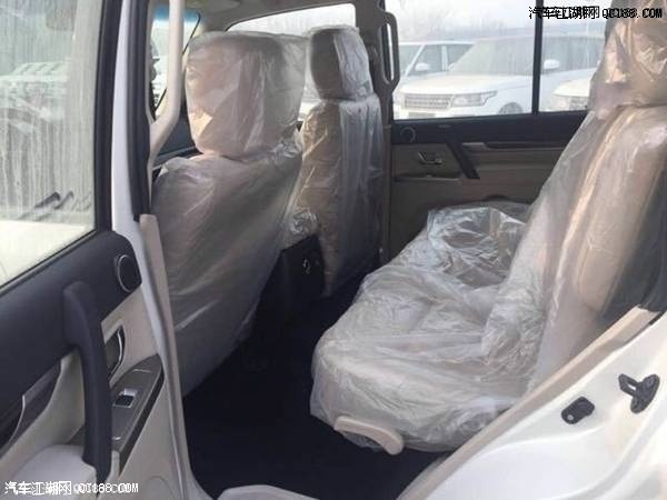 18款进口三菱帕杰罗V97最高配置现车实拍