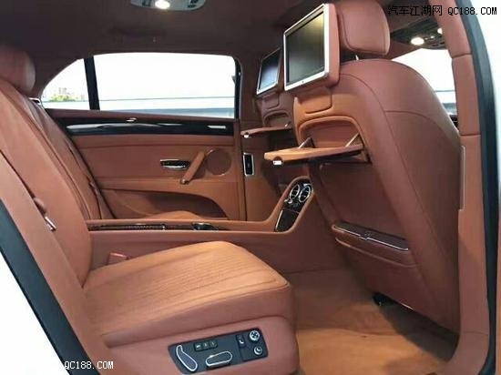 内饰用料极致奢华 18款欧规宾利飞驰评测
