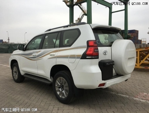 18款中东版进口丰田霸道2700实拍感受