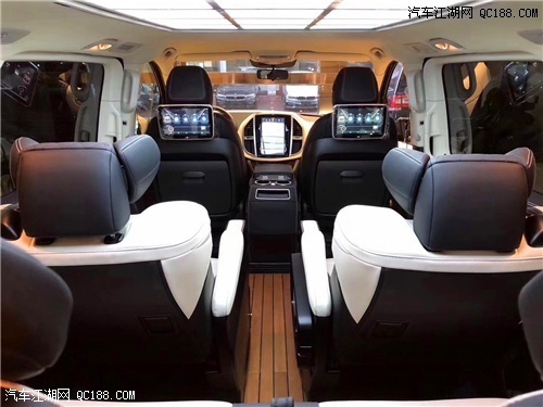 高端商务车首选 进口18款奔驰威霆报价