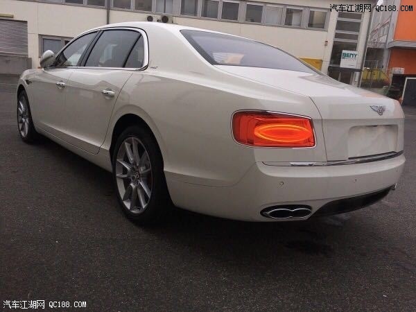 18款宾利飞驰4.0T V8S 528匹马力版报价