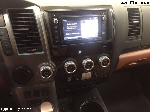 2018款全新丰田红杉5700白金版性能体验