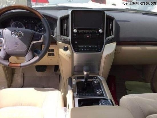 18款酷路泽4600中东版图片及价格解读