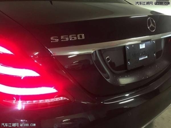 平行进口车18款奔驰迈巴赫S560到店实拍