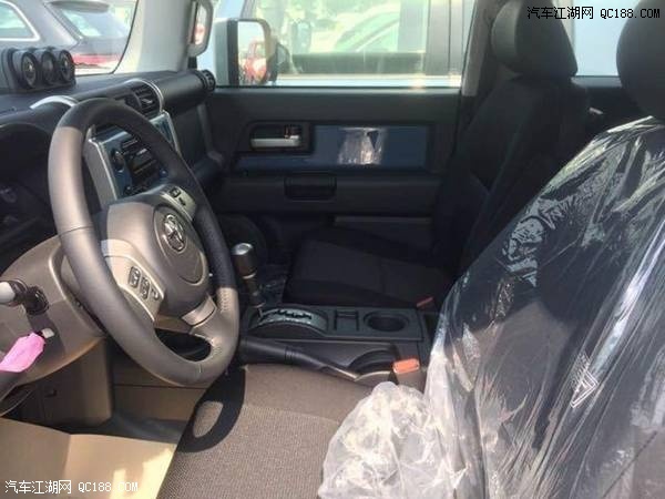 17款丰田FJ酷路泽中东版报价及图片实拍