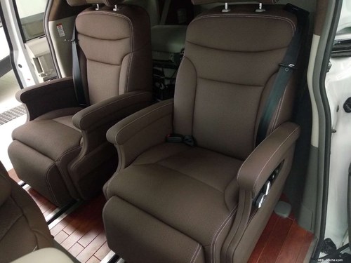 18款丰田塞纳改装配件价格明细改装现车