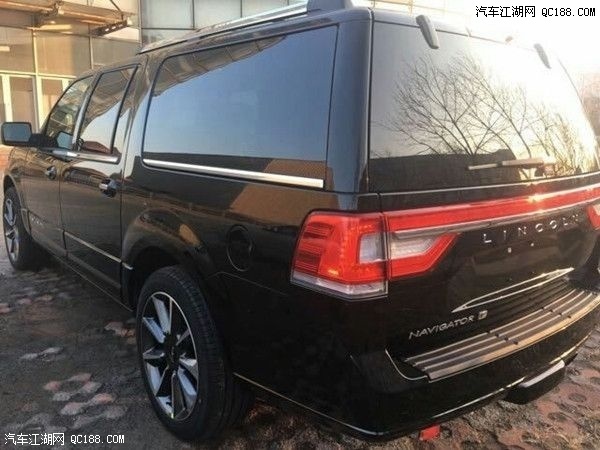 2017款林肯领航员3.5TT长轴四驱墨版评测