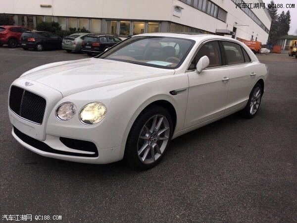 18款宾利飞驰4.0T V8S 528匹马力版报价