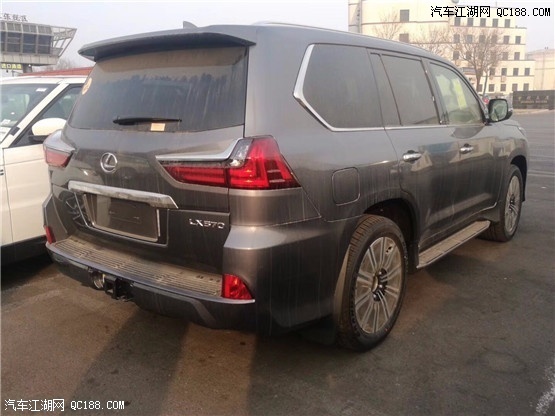 品质全面提升 18款雷克萨斯570中东版评测