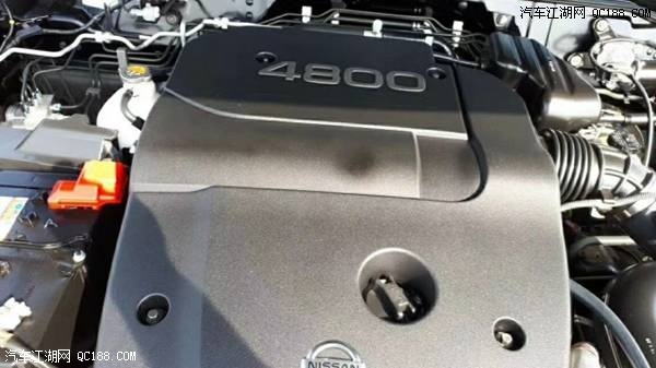 17款日产途乐4.8L长轴7座现车到店图解